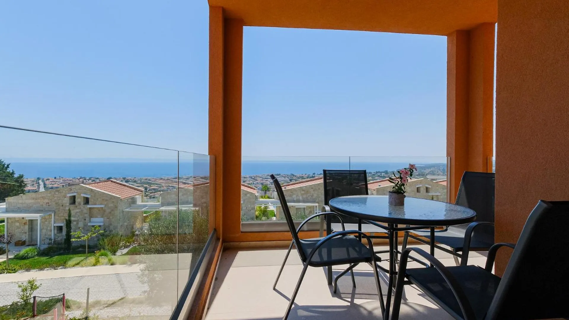 Top Hill Deluxe Maison & Suite, Sea View, Nikiti