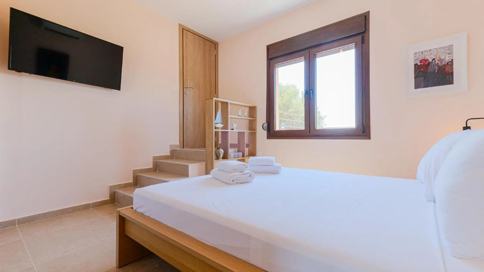 Apartment Top Hill Deluxe Maison & Suite, Sea View, Nikiti